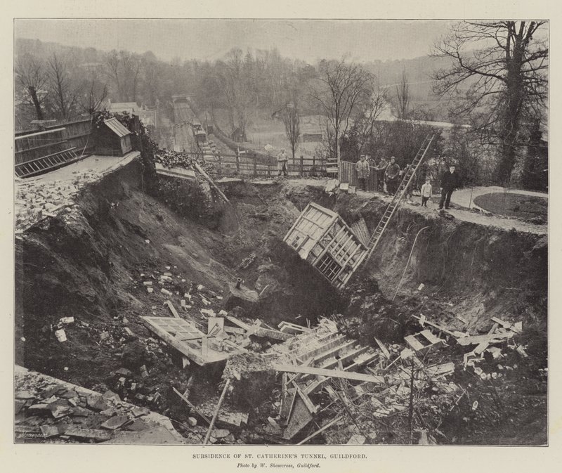 Hundimiento del Túnel de Santa Catalina, Guildford de English School
