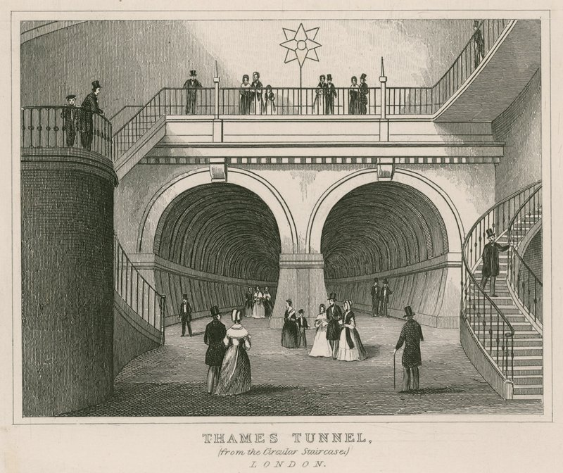 Túnel del Támesis desde la escalera circular de English School