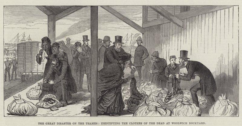 El gran desastre en el Támesis, identificando la ropa de los muertos en el astillero de Woolwich de English School