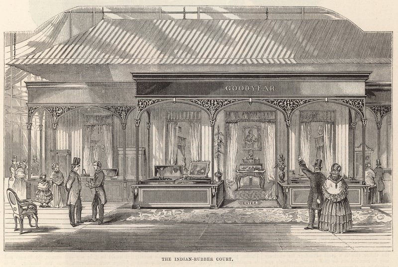 La Corte de Caucho, Palacio de Cristal de English School