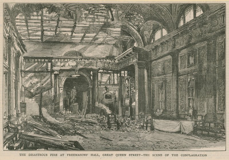 El desastroso incendio en Freemasons Hall, Great Queen Street, Londres de English School