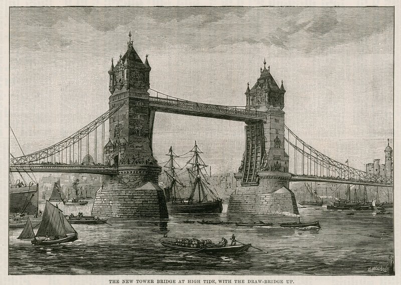 Puente de la Torre en Marea Alta, con el puente levadizo levantado de English School