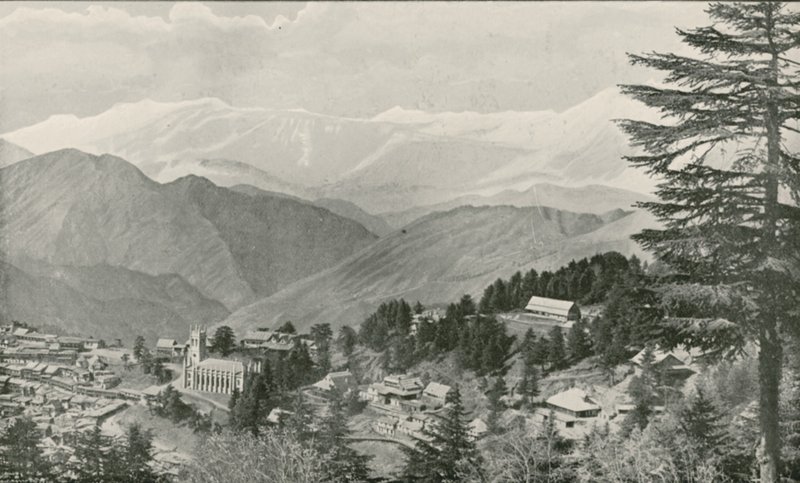 Vista de Simla, la sede de verano del Gobierno Indio de English School