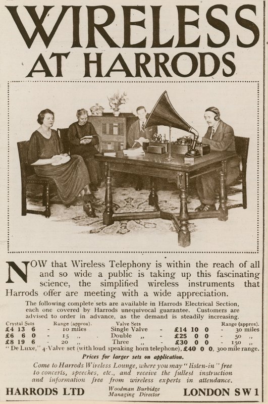 Radio en Harrods de English School