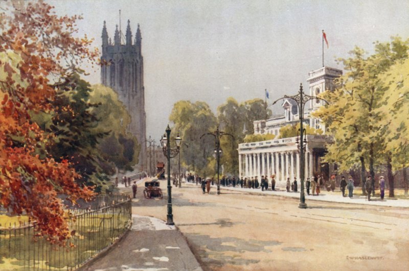 The Parade and Pump Room, Leamington (litografía en color) de Ernest William Haslehust