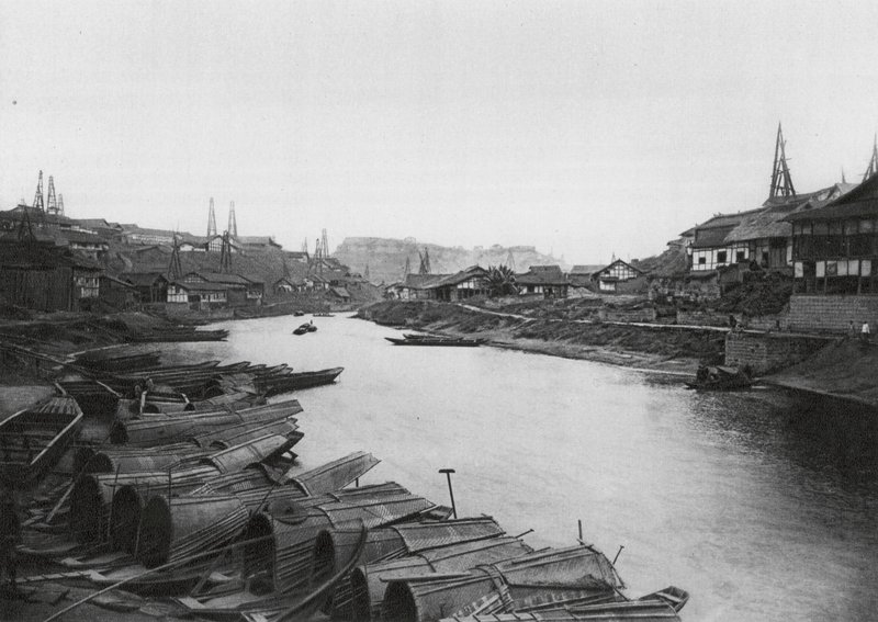 Tzeliutsing, Szechuan, El distrito industrial de las salinas (foto b/n) de Ernst Boerschmann