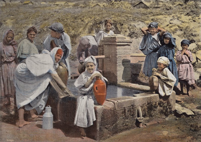 Mujeres Kabyles en la Fuente de European Photographer