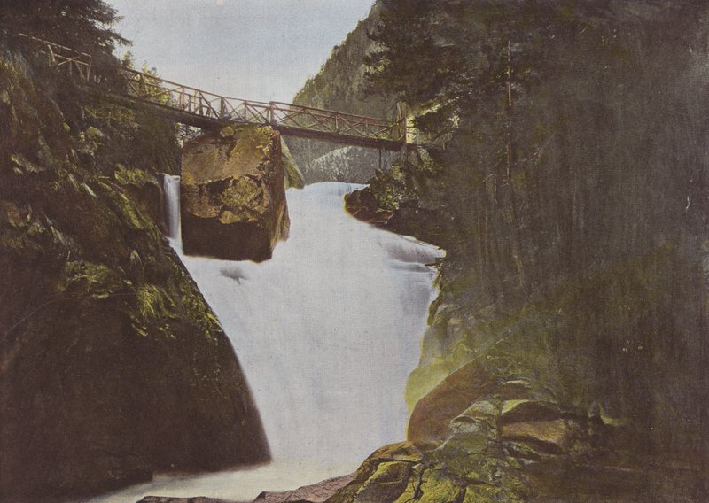 Cauterets, cascada de Cerizey de European Photographer