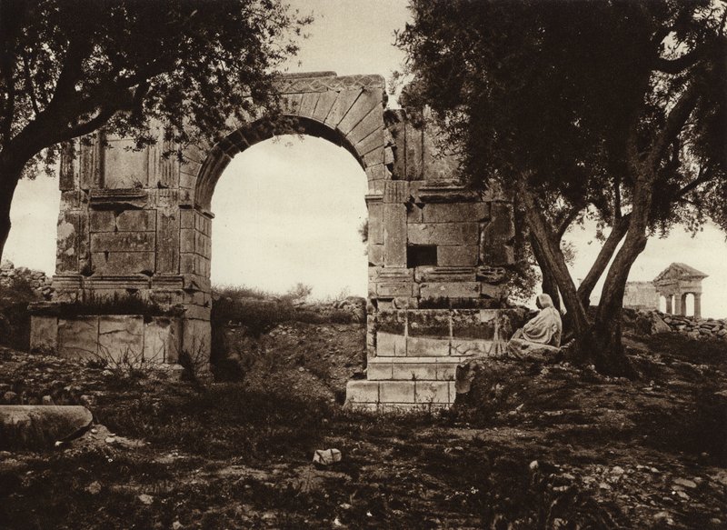 Dougga, Arco de triunfo de Alejandro Severo de European Photographer