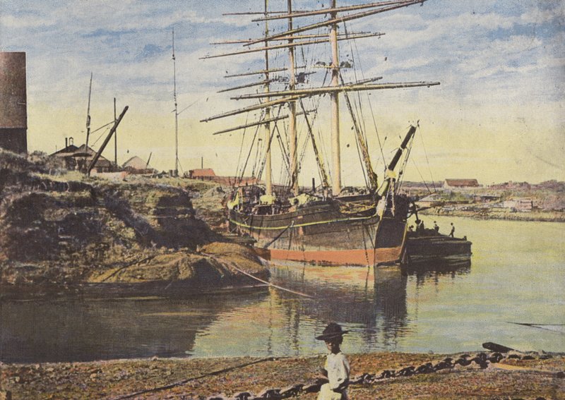 Puerto de la Punta de los Guijarros, Cerca de Saint-Denis de European Photographer