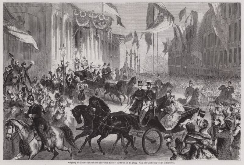 Multitudes dando la bienvenida al Kaiser Guillermo I de Alemania en la Estación de Berlín de European School