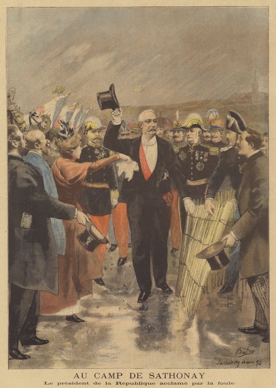 El presidente Faure aclamado por la multitud en el Camp de Sathonay de French School