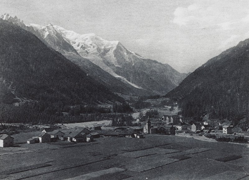 Argentieres y Mont Blanc (foto b/n) de French Photographer