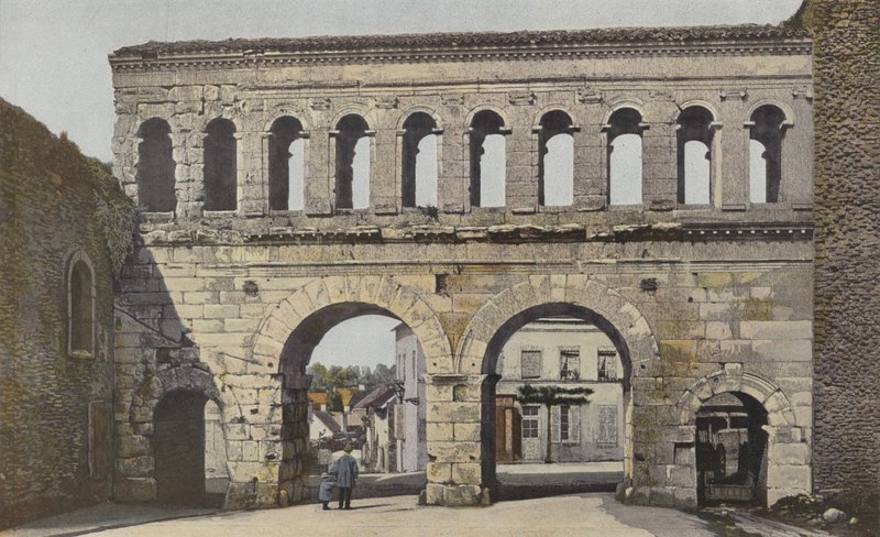 Autun, Puerta Saint-André, Conjunto de French Photographer