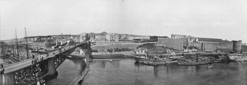 Brest - El Puente Giratorio y el Puerto Militar de French Photographer