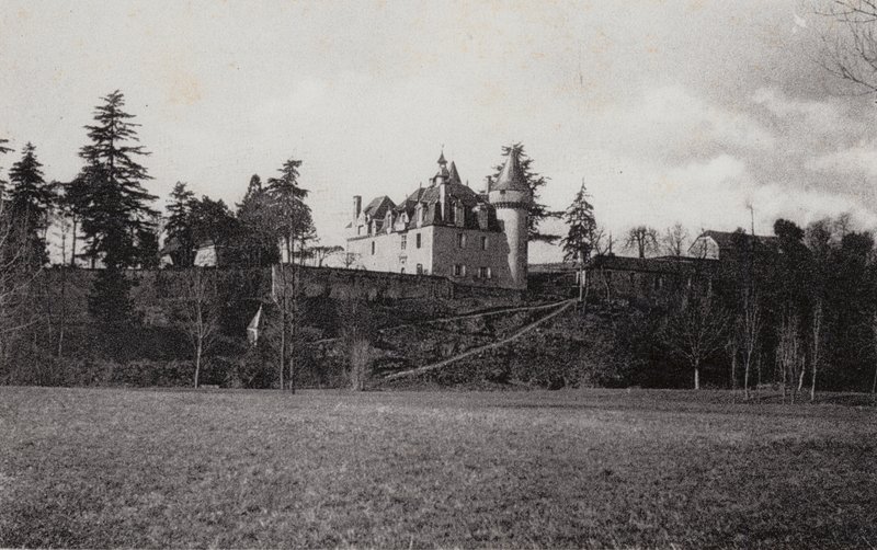 Cazoules, Castillo de La Fonte-Haute de French Photographer