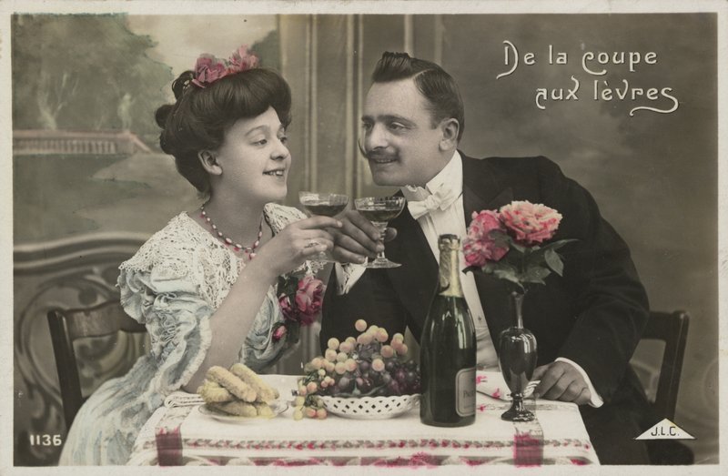 Pareja bebiendo champán de French Photographer