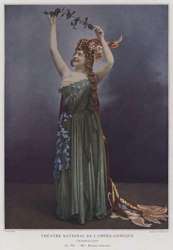 Georgette Brejean-Graviere como el hada en Cendrillon de French Photographer