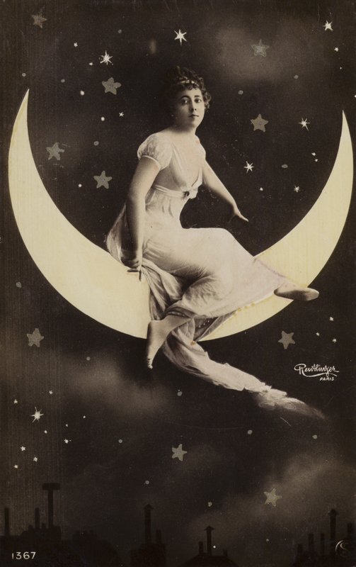 Chica en la luna de French Photographer