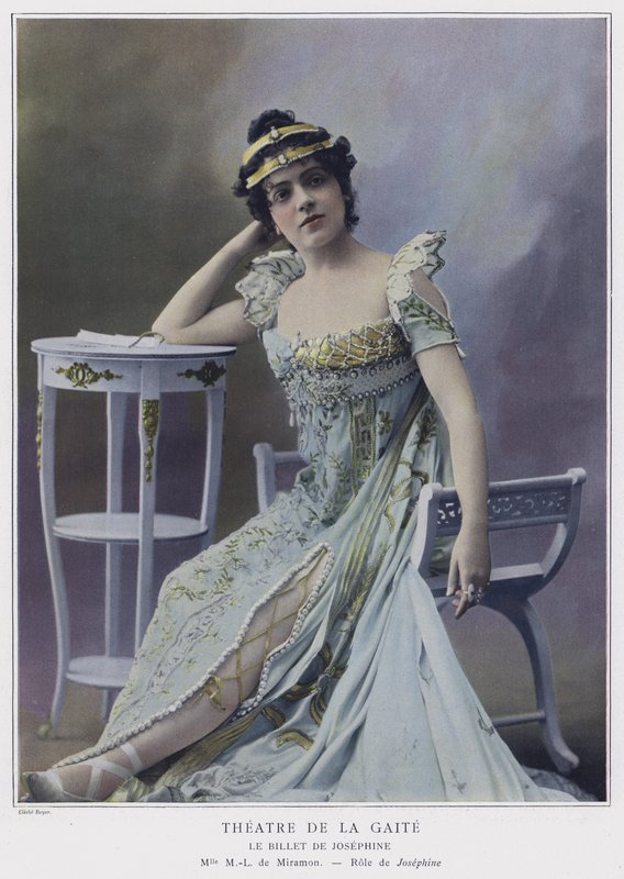 Marie-Louise de Miramon como Josephine en Le Billet de Josephine de French Photographer