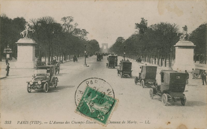 París - Avenida de los Campos Elíseos de French Photographer