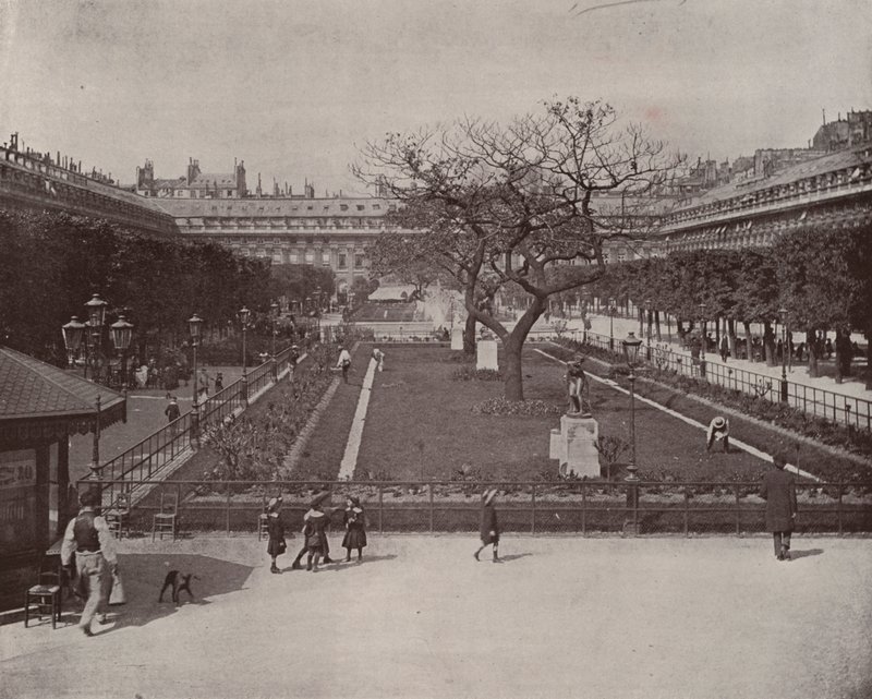 París: Jardín del Palais Royal de French Photographer