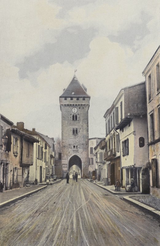 Villeneuve-sur-Lot, Puerta de Pujols de French Photographer