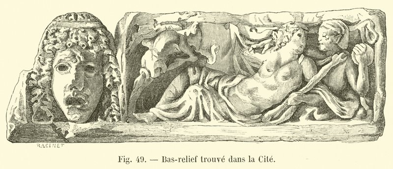 Bajorrelieve encontrado en la Cité de French School