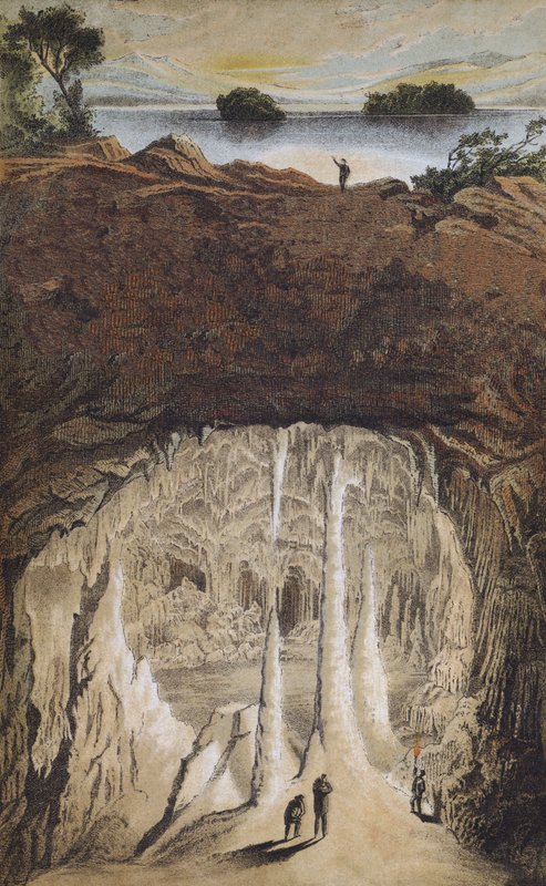 Estalactitas y estalagmitas en una cueva de German School