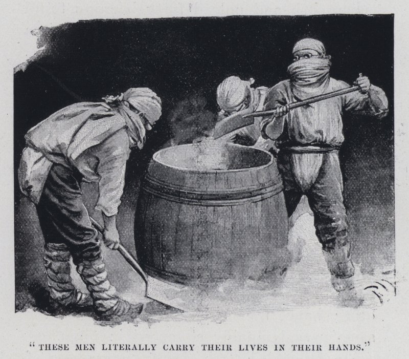 Estos hombres literalmente llevan sus vidas en sus manos de Harold Hume Piffard