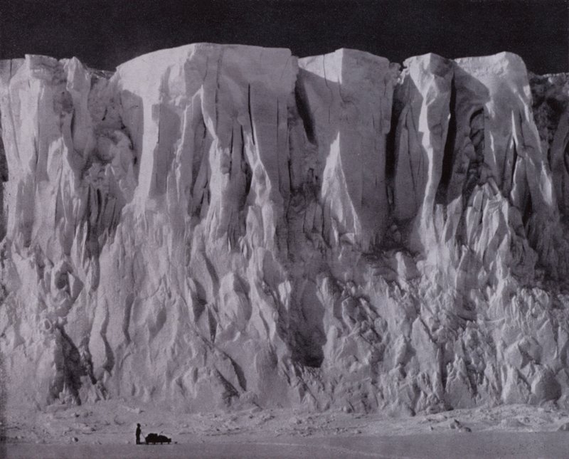 Las murallas del Monte Erebus de Herbert Ponting