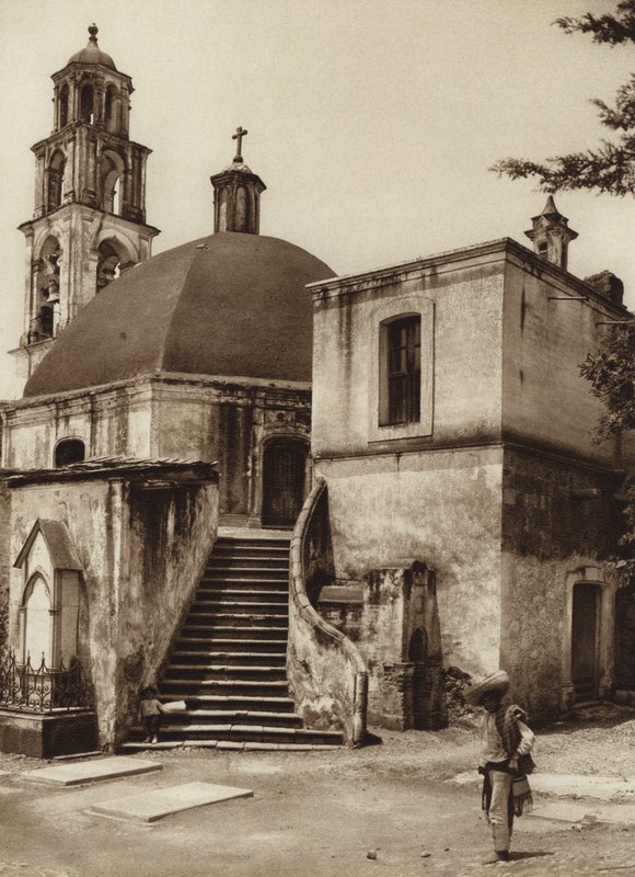 Mexico: Capilla sobre el Sacro Monte, Amecameca (b/w photo) de Hugo Brehme