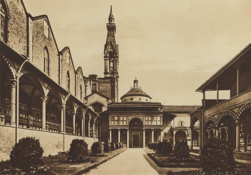 Firenze / Florencia: Iglesia de S Croce, Claustro (foto b / w) de Italian Photographer