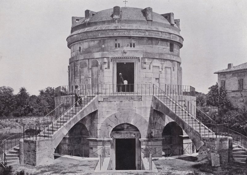 Italia: tumba de Teodorico, Rávena de Italian Photographer