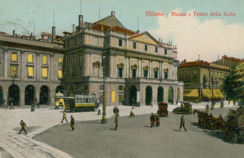 Milán - Plaza y Teatro alla Scala de Italian Photographer
