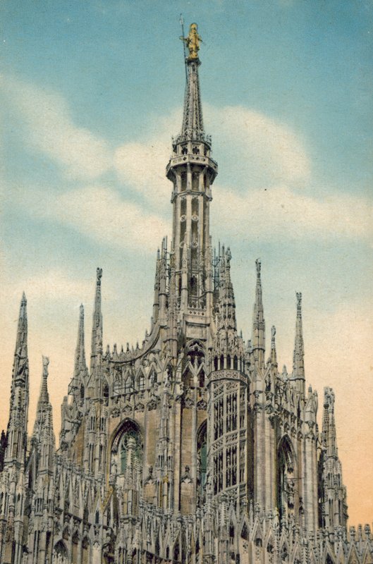 Milán / Milan: La Madonnina (foto en color) de Italian Photographer