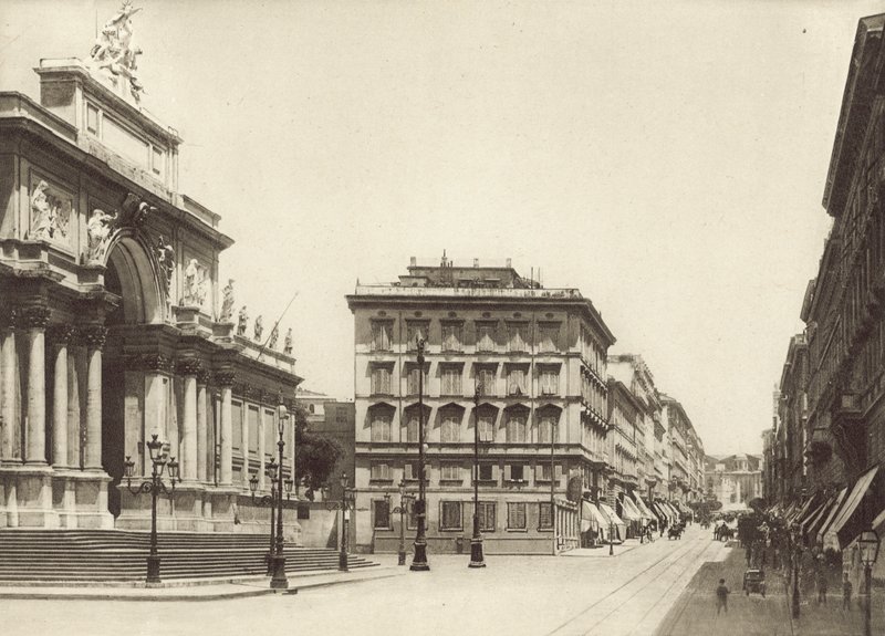 Calle Nacional de Italian Photographer
