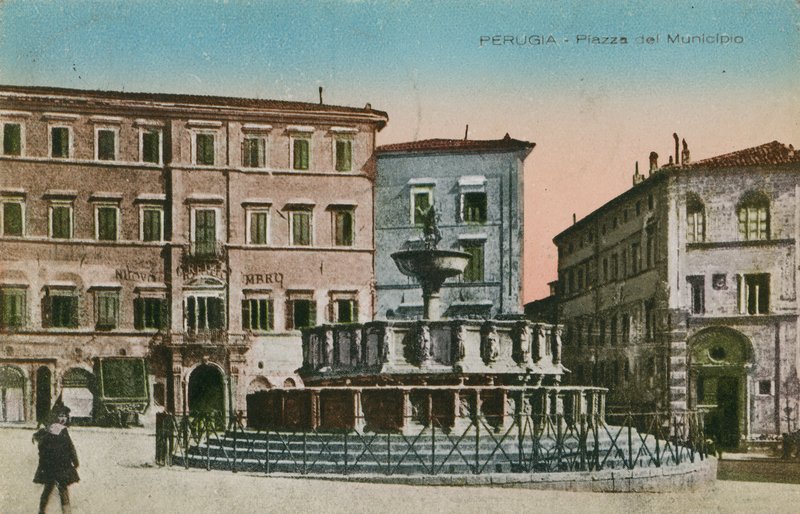 Perugia, Piazza del Municipio, c. 1910 de Italian Photographer