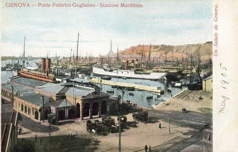 Ponte Federico Guglielmo y terminal de ferry, Génova de Italian Photographer