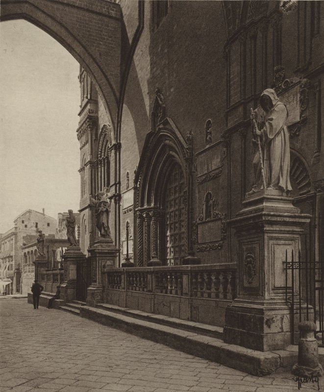 Sicilia / Sicilia: Palermo, La Catedral, detalle (foto b/n) de Italian Photographer