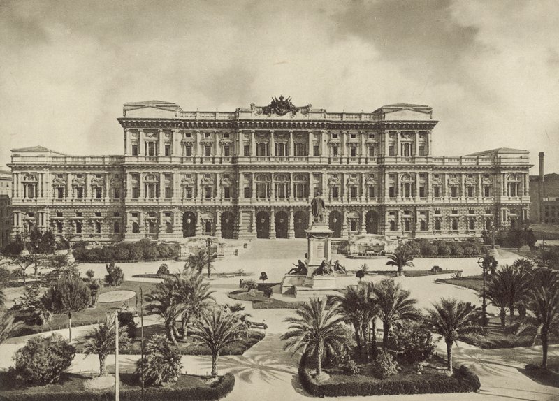 Los Tribunales de Italian Photographer