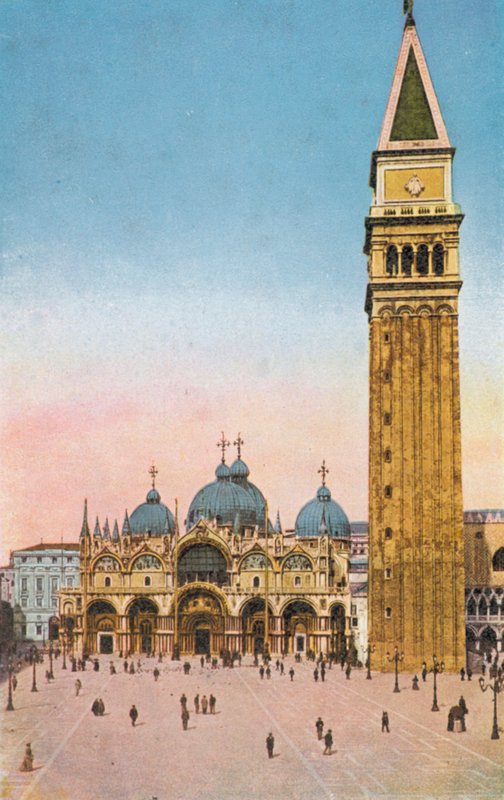 Venecia/Venecia: Plaza de San Marcos y Campanile (foto en color) de Italian Photographer