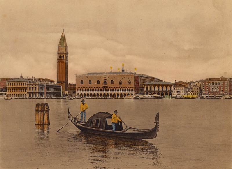 Venecia / Venecia: Panorama y Góndola (foto en color) de Italian Photographer