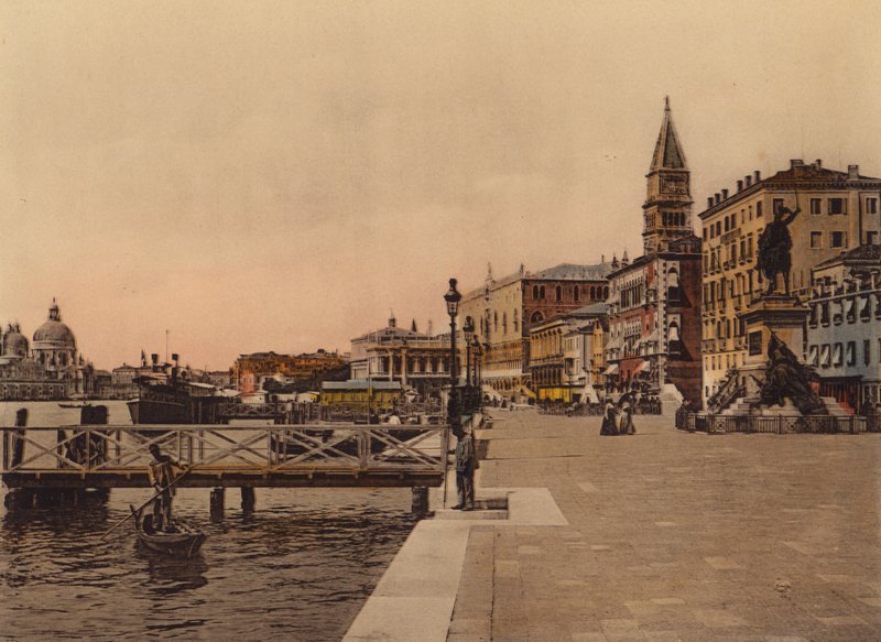 Venezia / Venecia: Riva degli Schiavoni (foto en color) de Italian Photographer