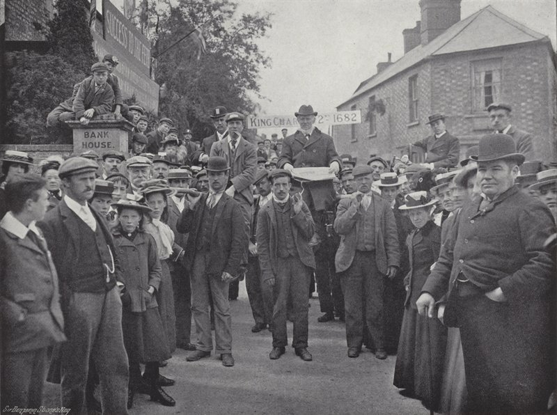 Feria del Palo de Corby, el presidente con la carta de J. Benjamin Stone