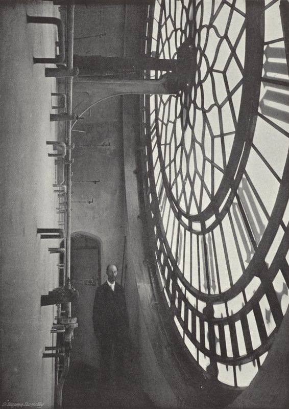 Vista interior del dial de Big Ben de J. Benjamin Stone