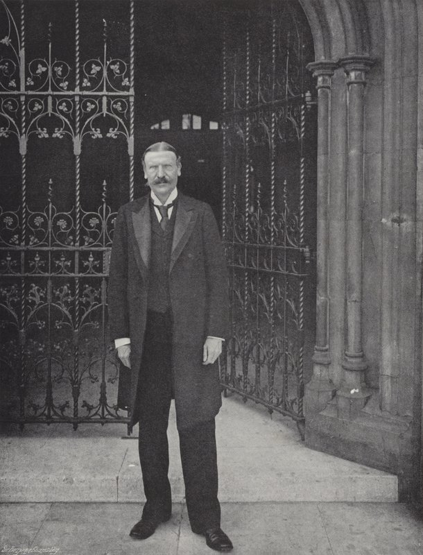 El muy honorable Sir A. Acland Hood, Bart de J. Benjamin Stone