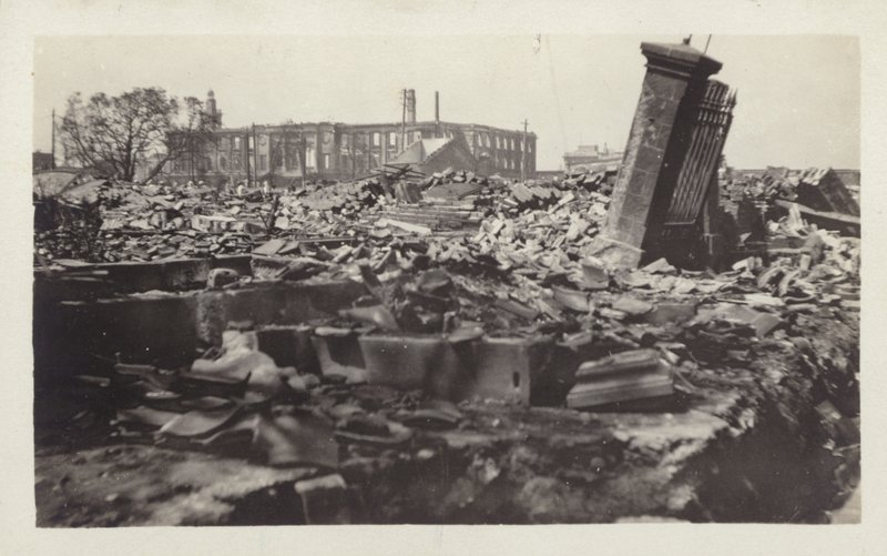 Secuelas del Gran Terremoto de Kanto, Japón, 1923 de Japanese Photographer