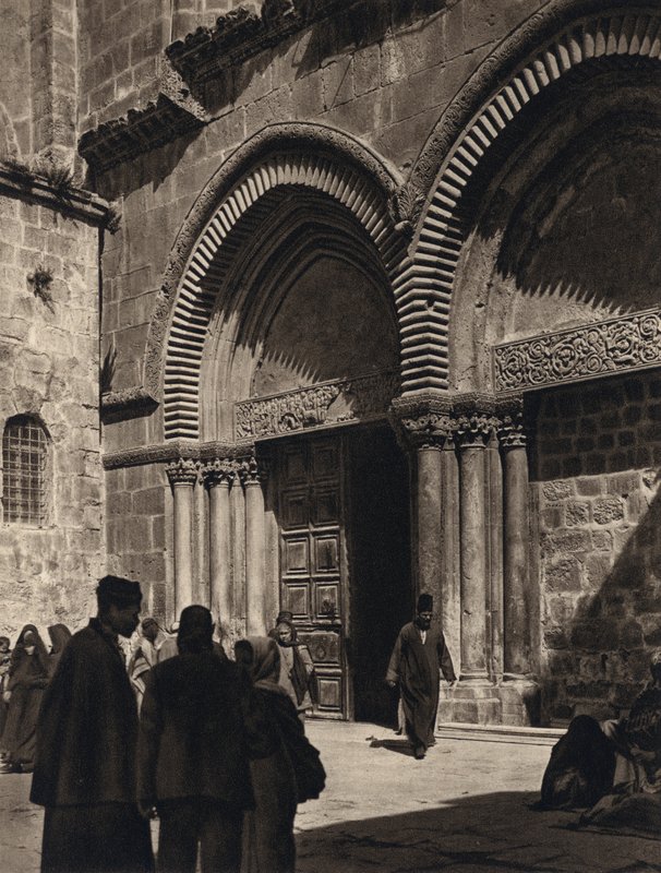 Jerusalén, Iglesia del Santo Sepulcro, Portal (foto b/n) de Karl Grober