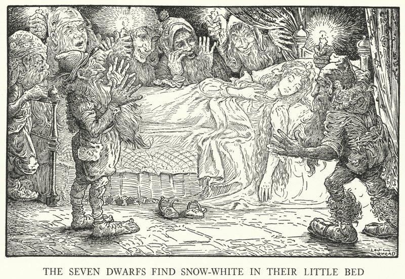 Los Siete Enanitos encuentran a Blancanieves en su pequeña cama (litografía) de Louis John Rhead